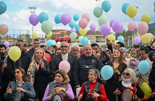 Balonlar Umuda Uçtu